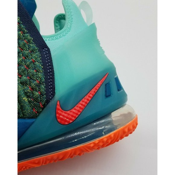 Nike LeBron 18 XVIII \'We Are Family\' Basketball Shoes CQ9283-300 main image 4